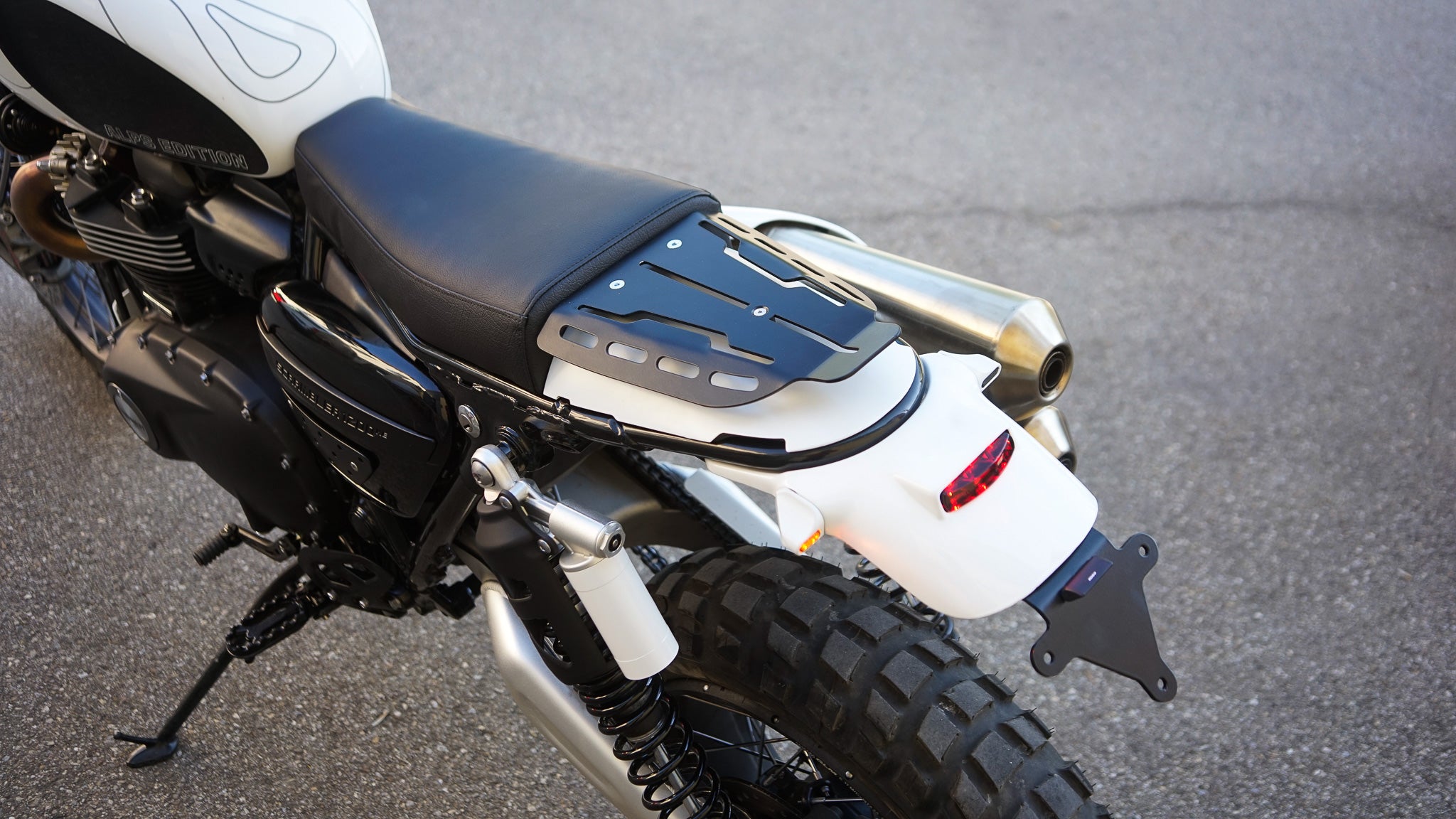 Modular Single Seat Bench “Alps Edition” for Triumph Scrambler 1200