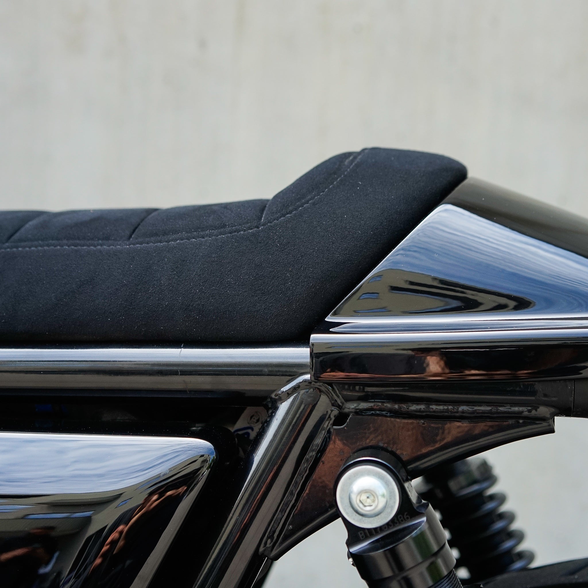 YSS shock absorber 380mm for Royal Enfield 650 Interceptor